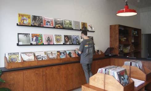 Customers browsing records