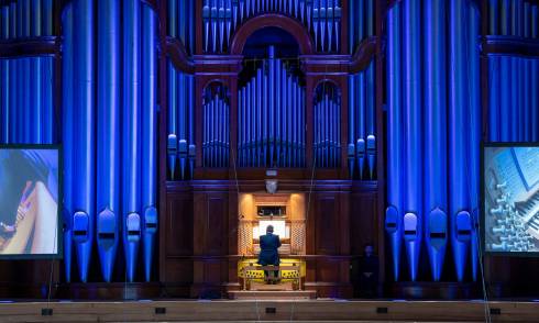 Town Hall organ concert series 
