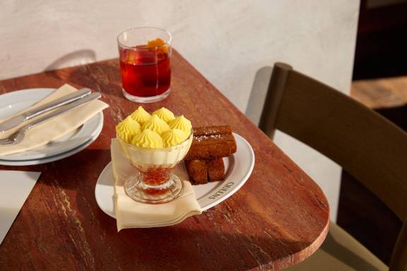 Queens-Rooftop Queens-Rooftop