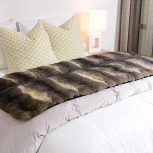 A beautiful Karu bed cover