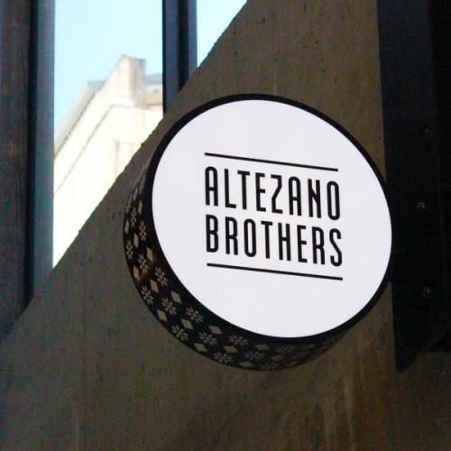 Altezano Brothers - Snickel Lane