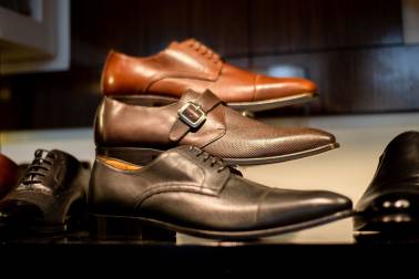 Mens leather shoes