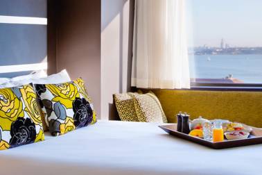 Movenpick-Auckland (2) - hero.jpg