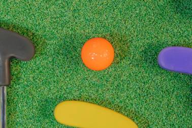 OnQ Mini Golf
