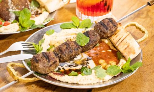 Mezze bar kebab